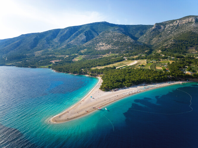 Zlatni Rat beach